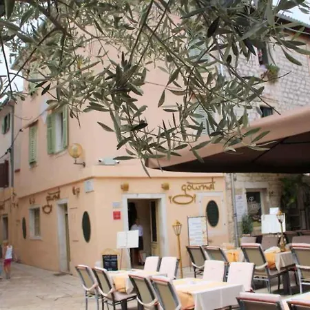 Apartment In Porec/istrien 9855 Poreč